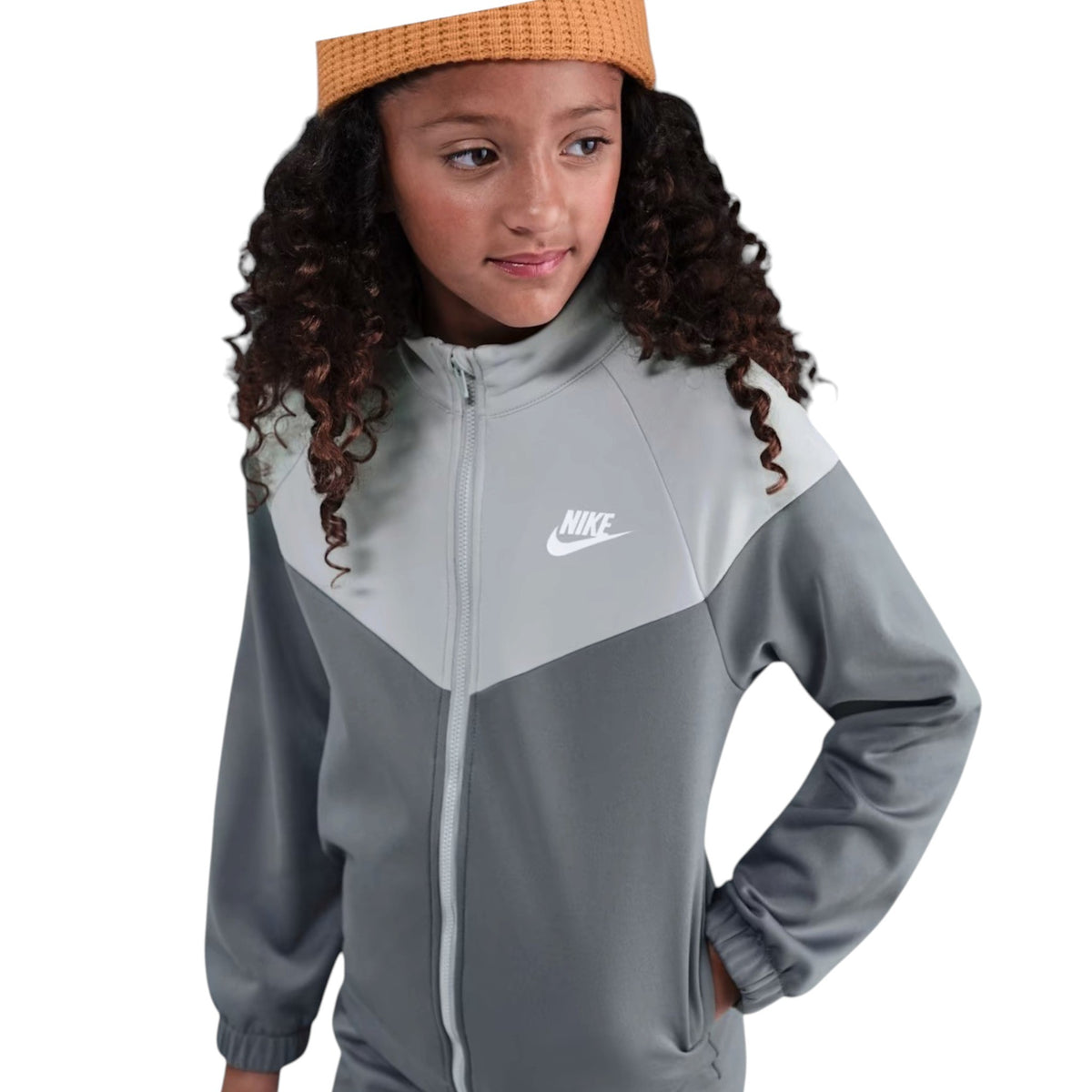 TUTA NIKE JR