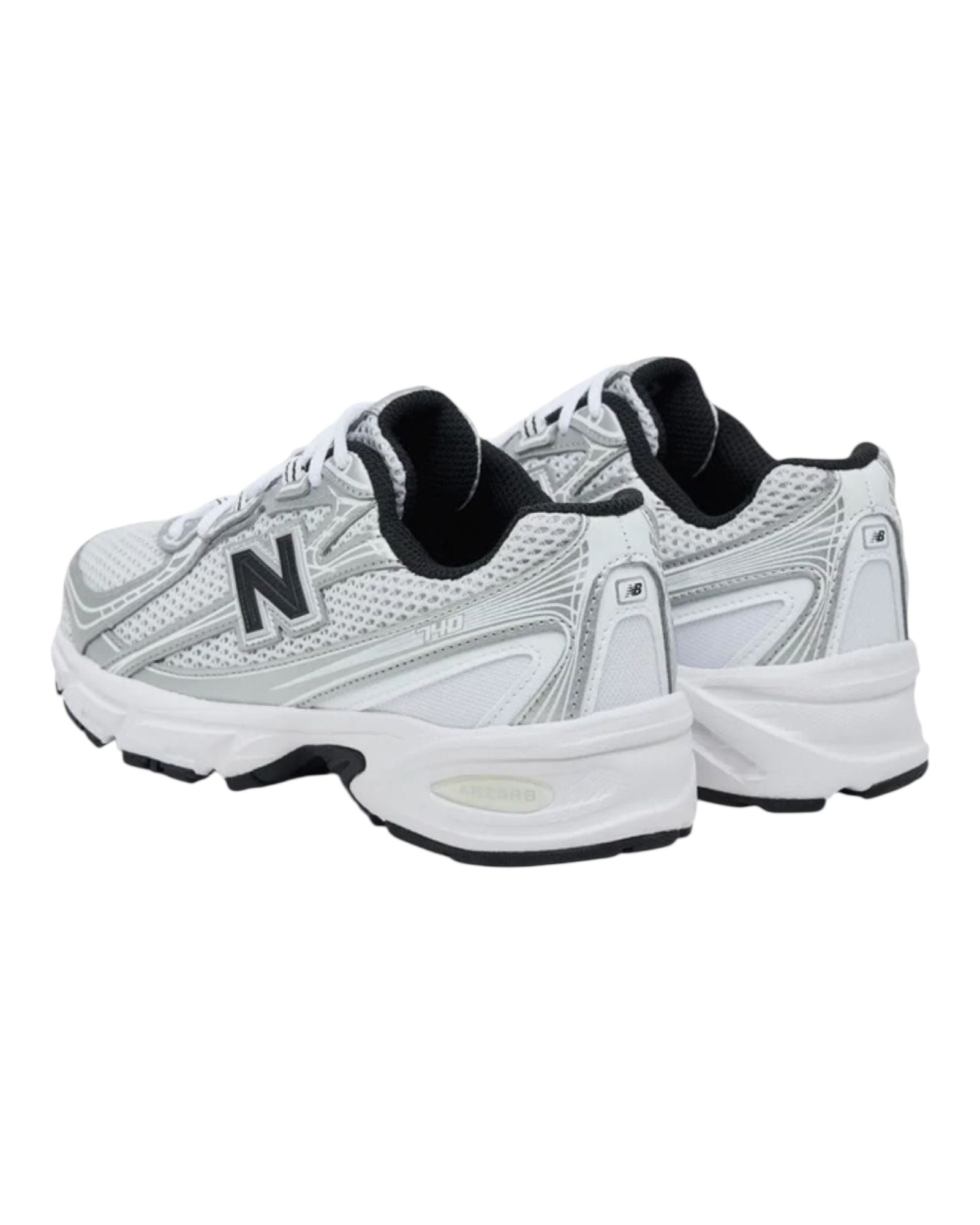 NEW BALANCE 740