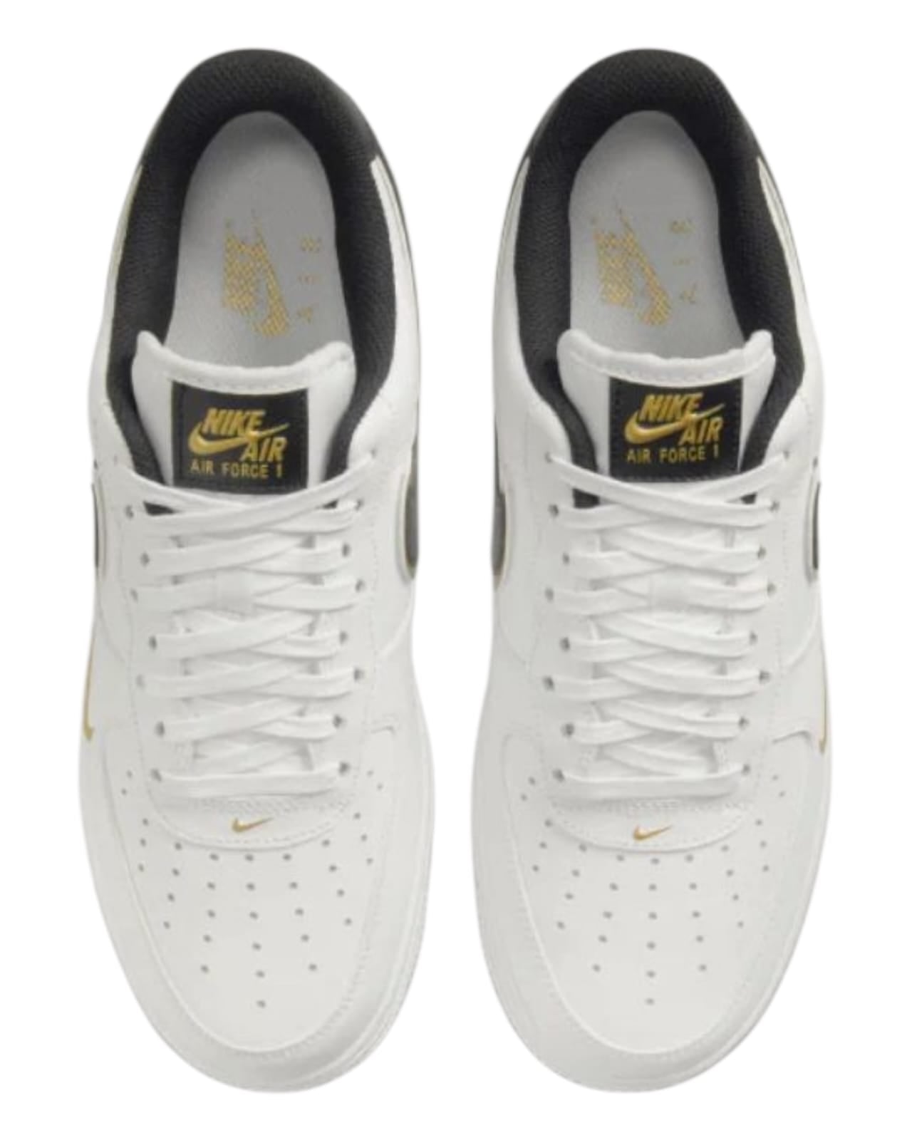Nike Air Force 1 07 LV8