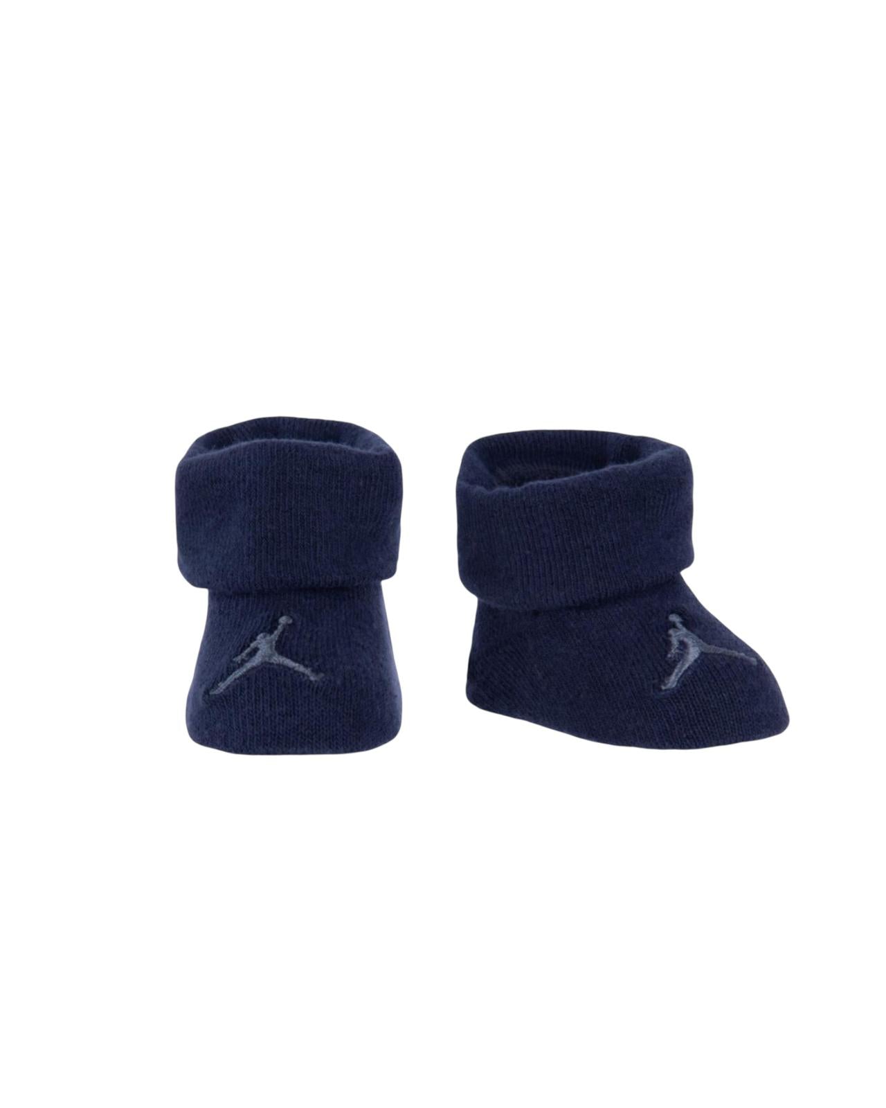 CORE BUCKET HAT & BODYSUIT