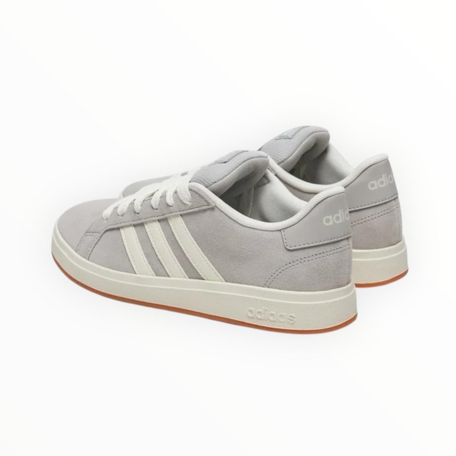 Adidas grand court