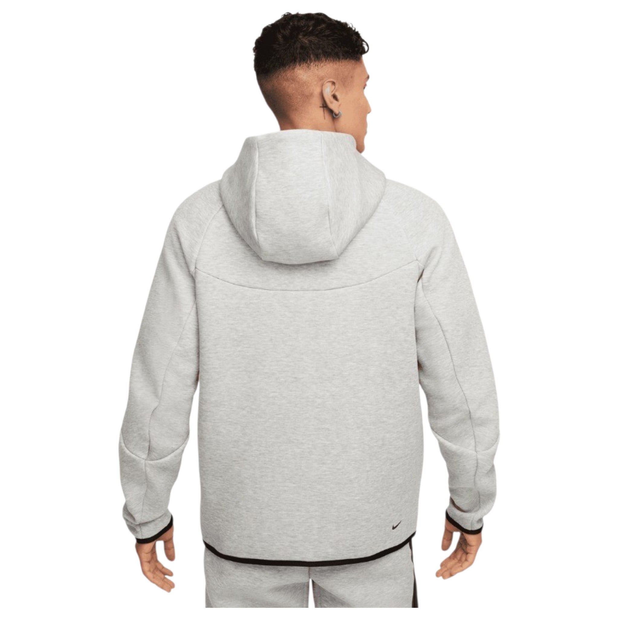 TUTA NIKE TECH HV0949 063