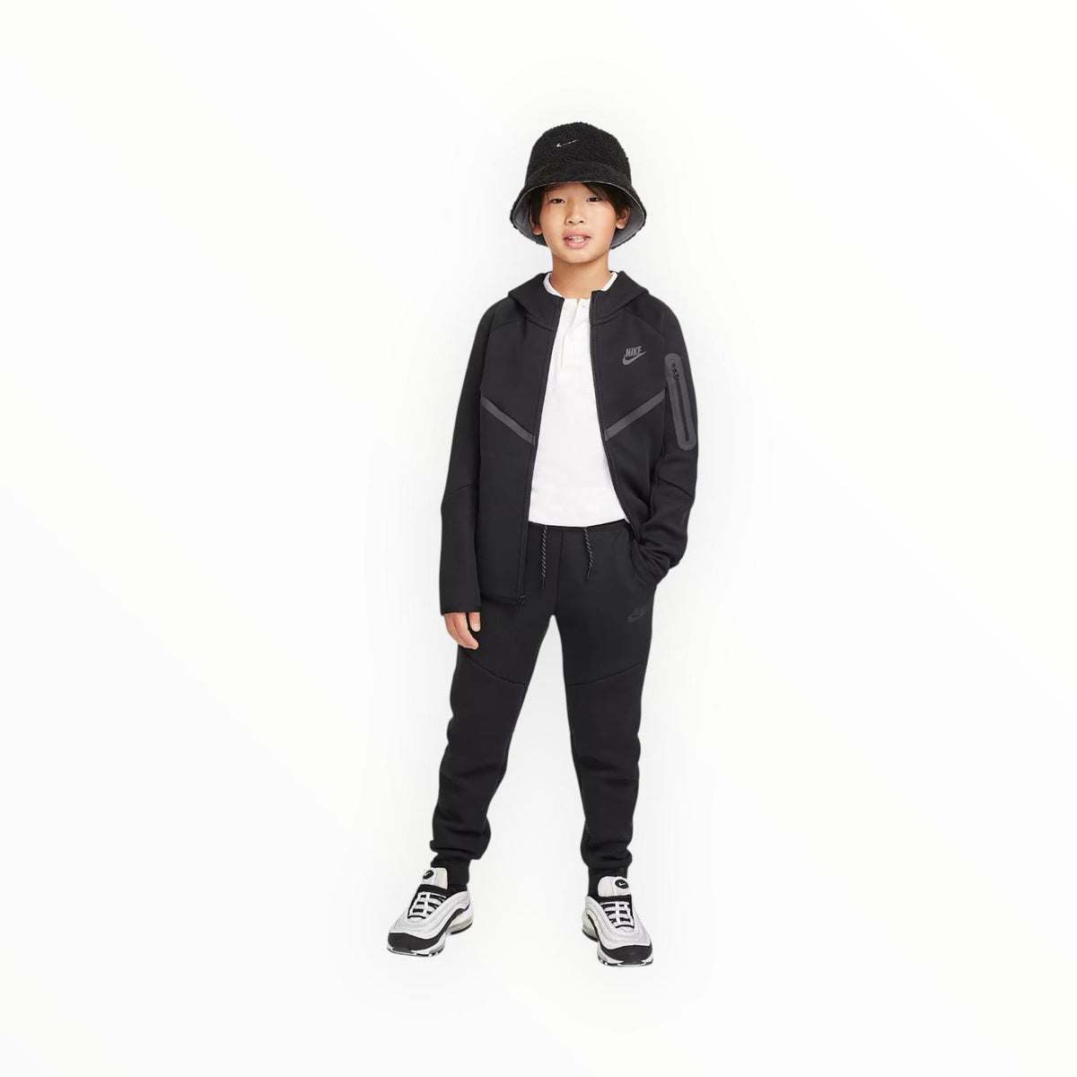 TUTA NIKE TECH JR