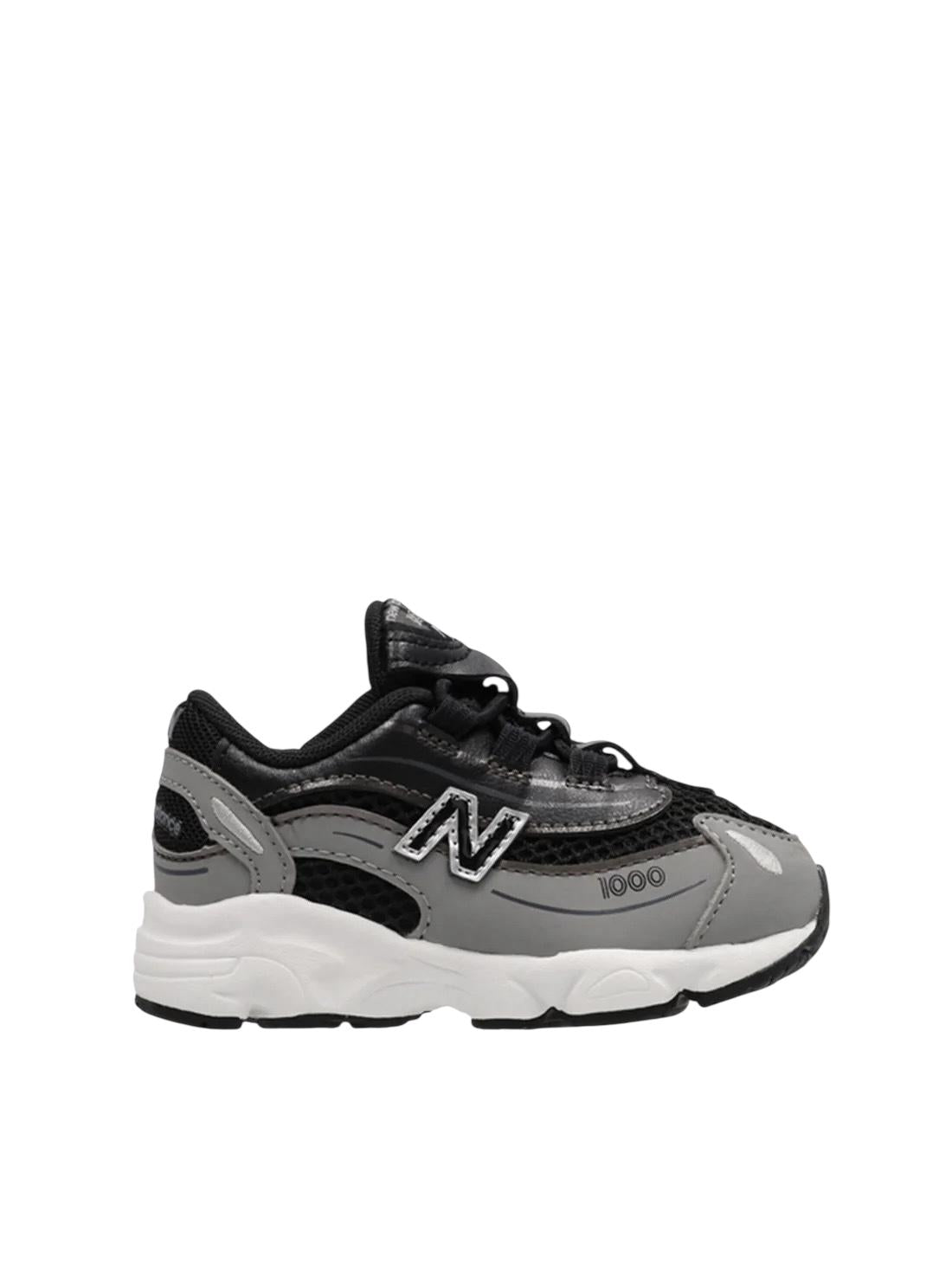 Sneakers con strappo New Balance 2002