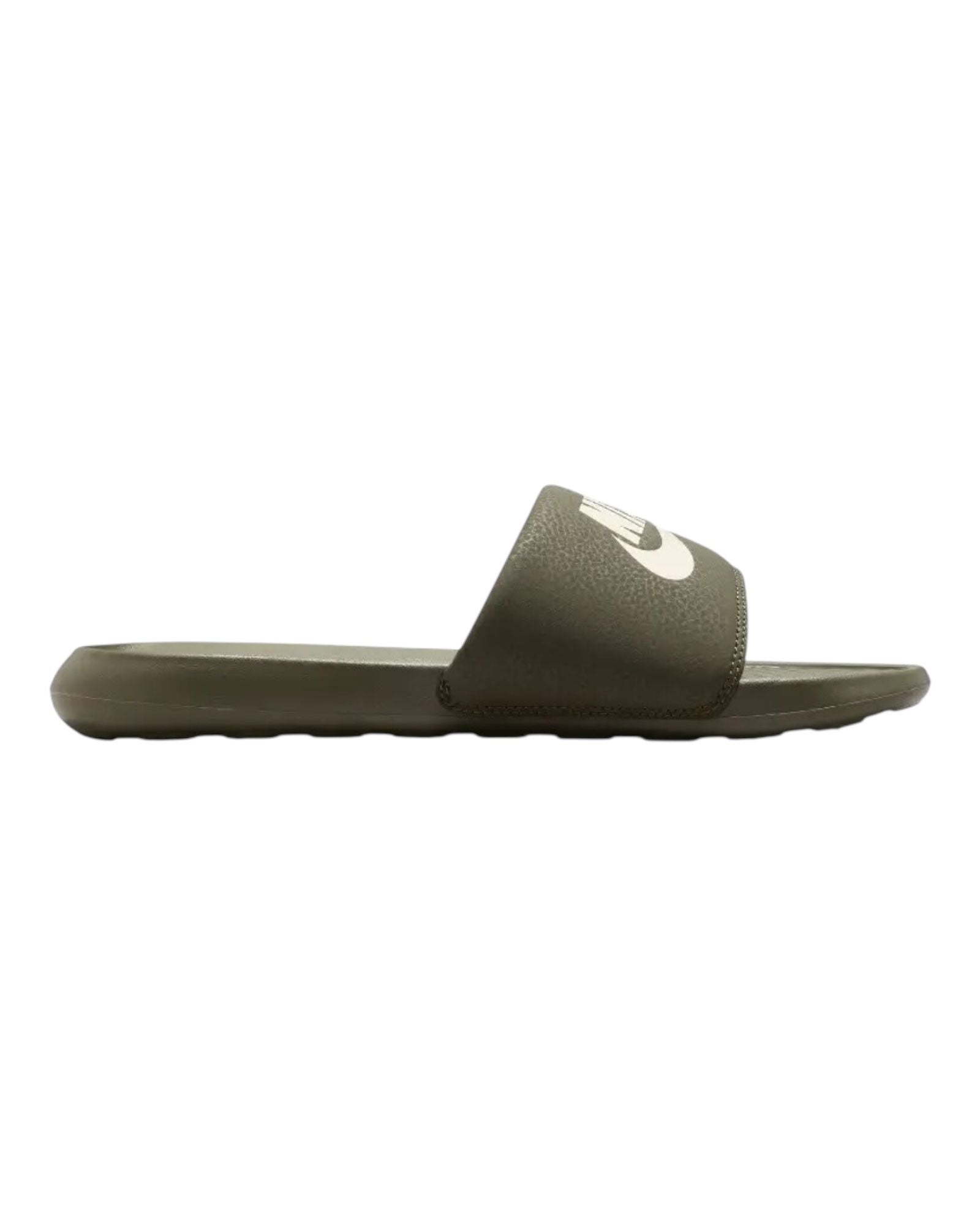 Nike victori one