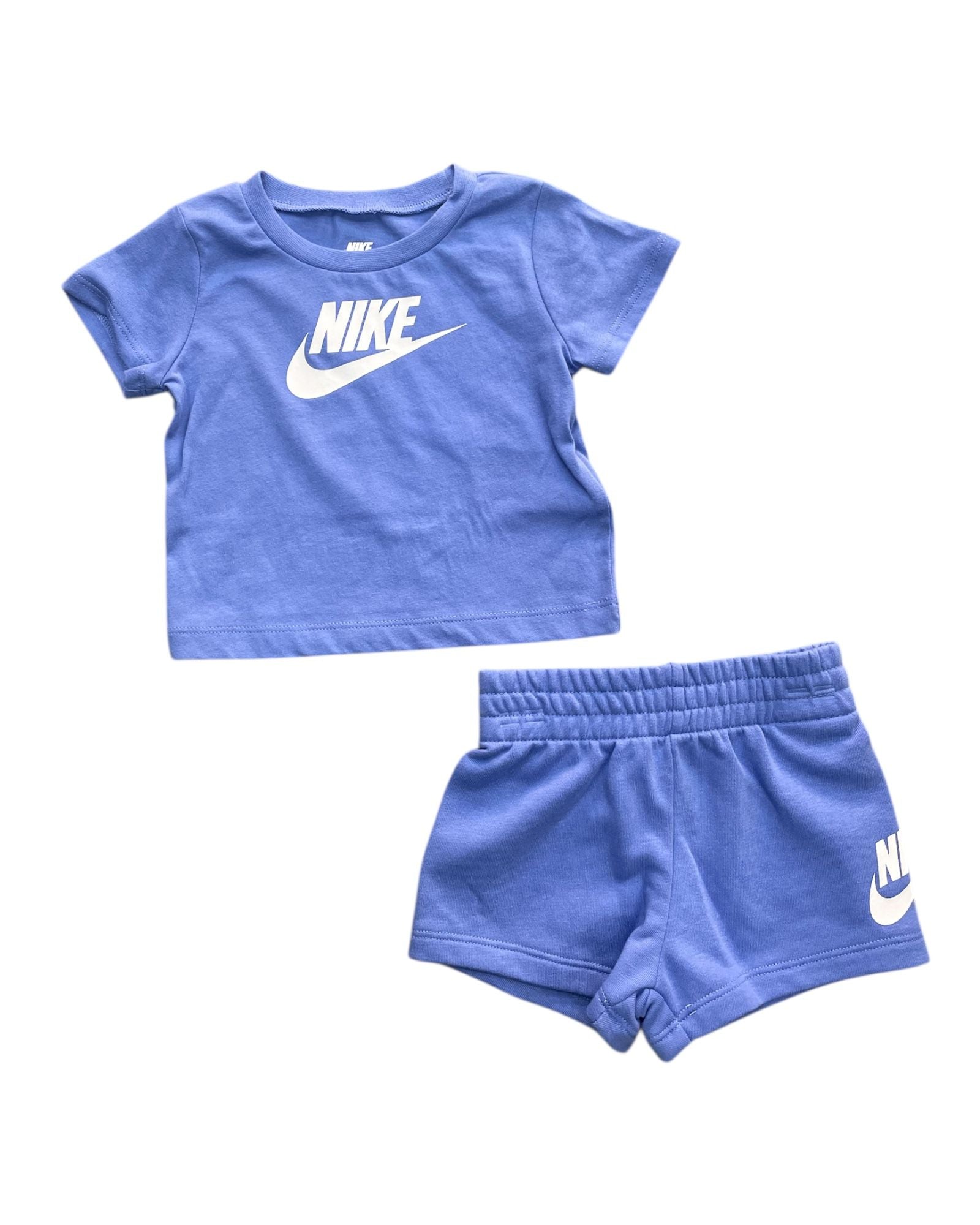 completino Nike