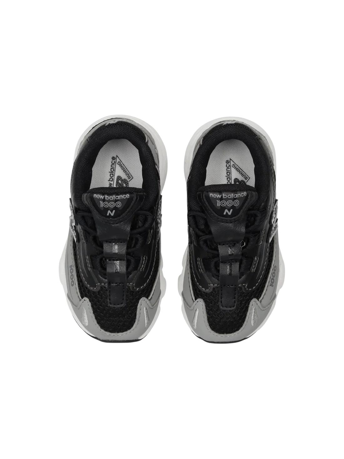 Sneakers con strappo New Balance 2002