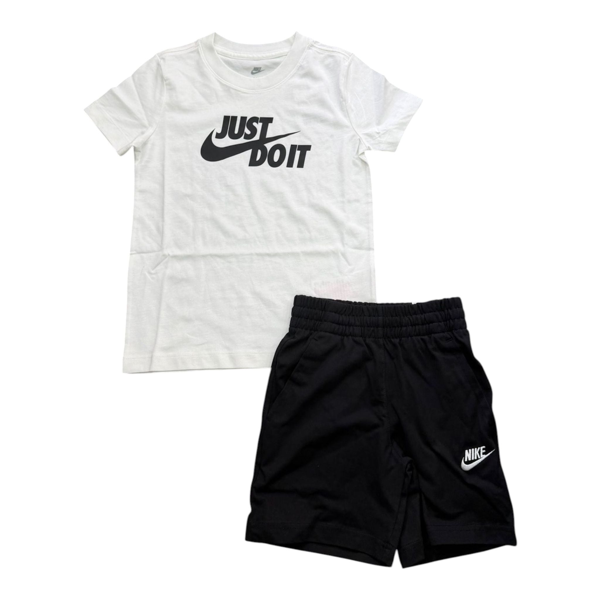 COMPLETINO NIKE JR