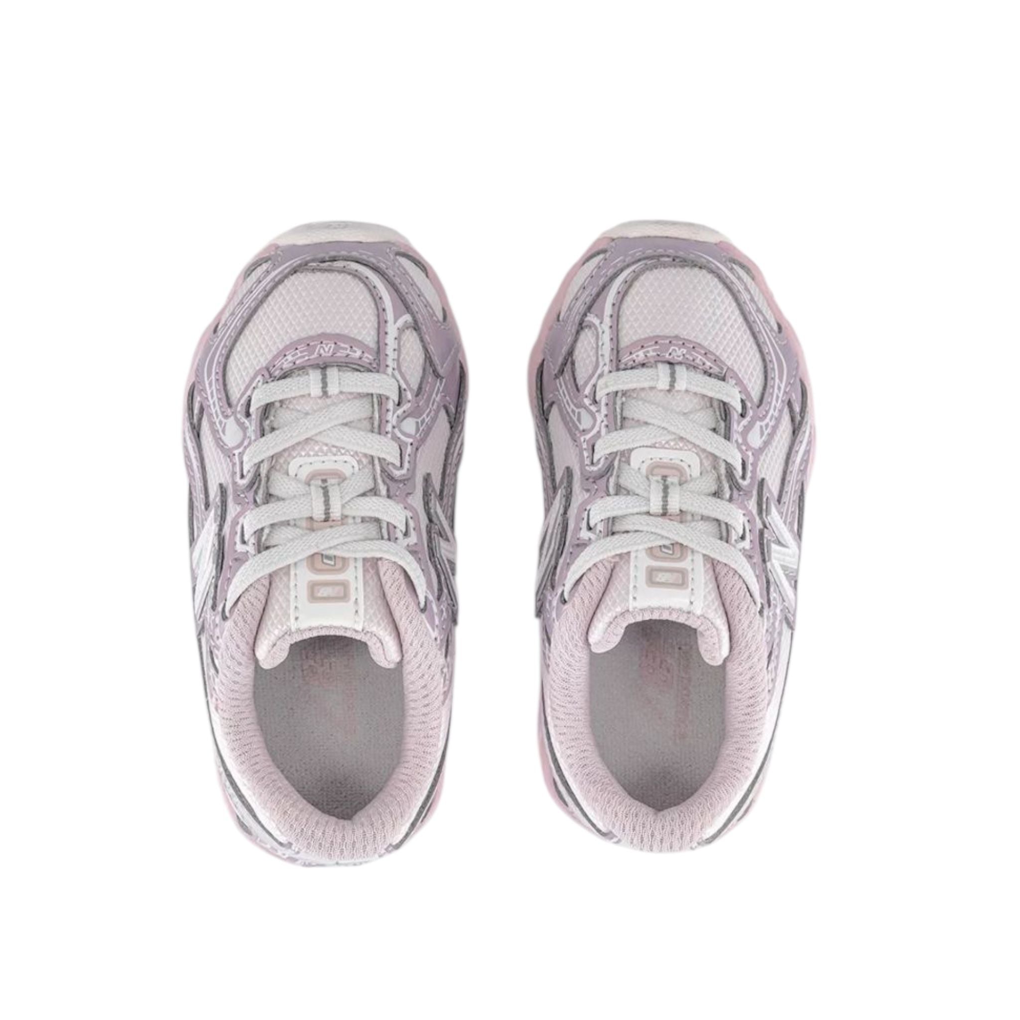 NEW BALANCE 740