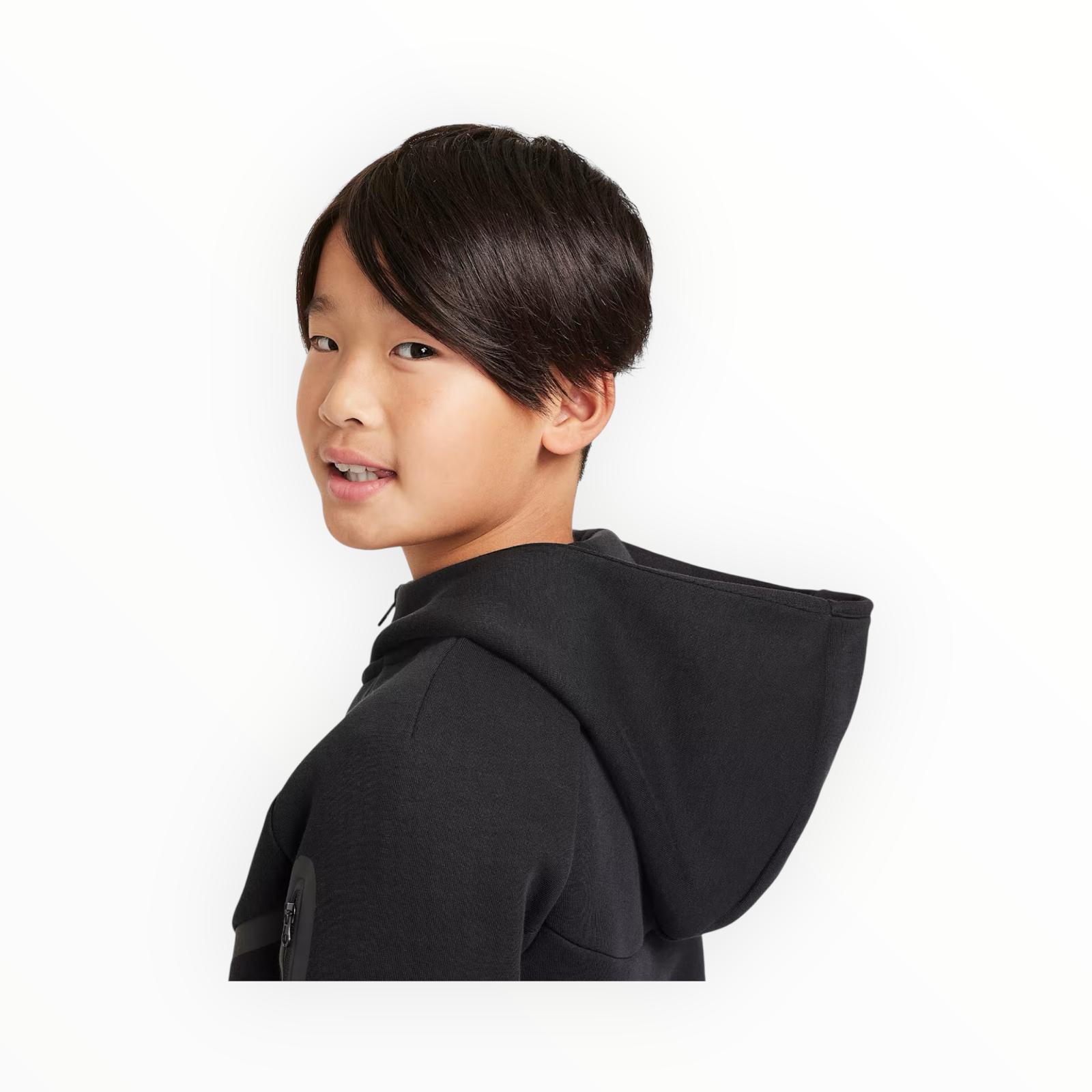 TUTA NIKE TECH JR