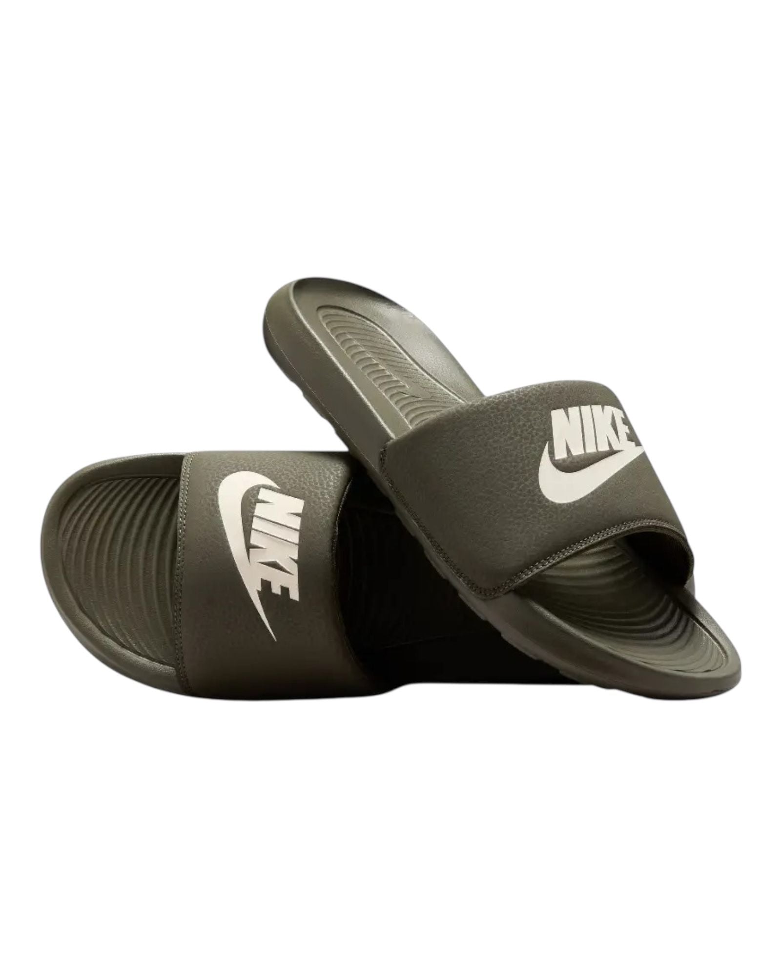 Nike victori one