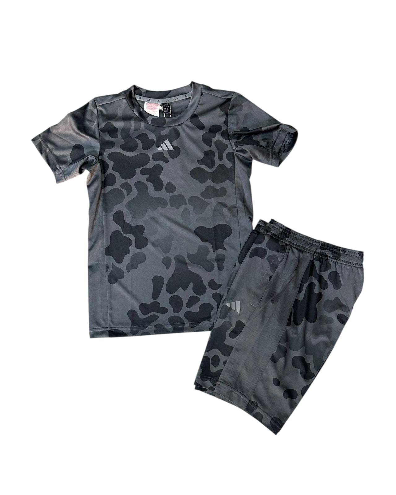 T Shirt e Short Adidas