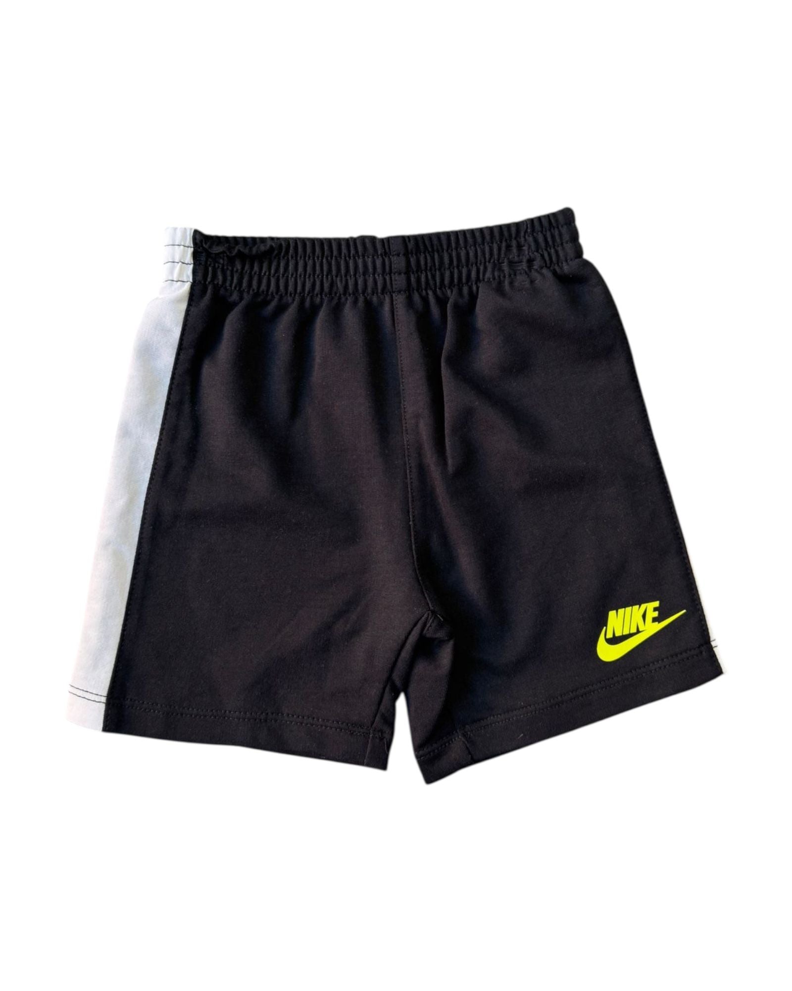 T Shirt e Short Nike